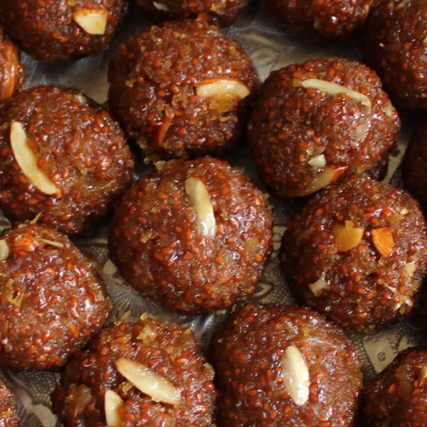 अळीव लाडू (Aliv Laddoo)